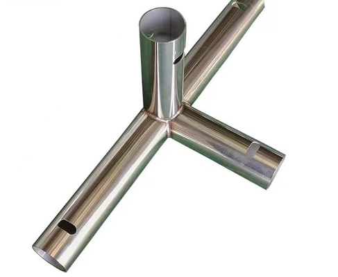 3mm API CNC أنبوب القطع بالليزر المعدنية الفولاذ المقاوم للصدأ الأنابيب المربعة خدمة القطع بالليزر