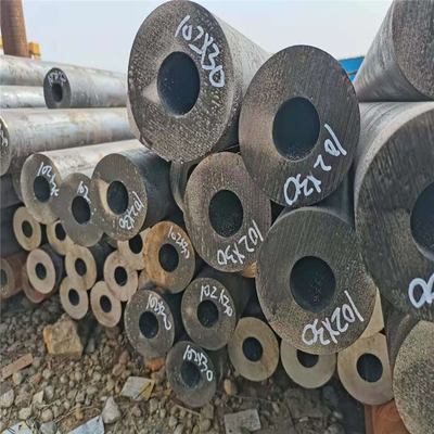 أنابيب الصلب غير الملحومة المدرفلة على الساخن من الكربون AISI Apl5l A36 أنابيب الصلب المدرفلة على البارد Astm A53